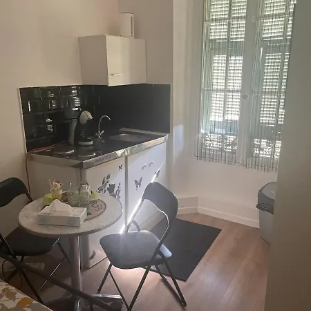 Aparthotel Meubles Inice