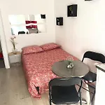 Inice Lägenhetshotell 3*
